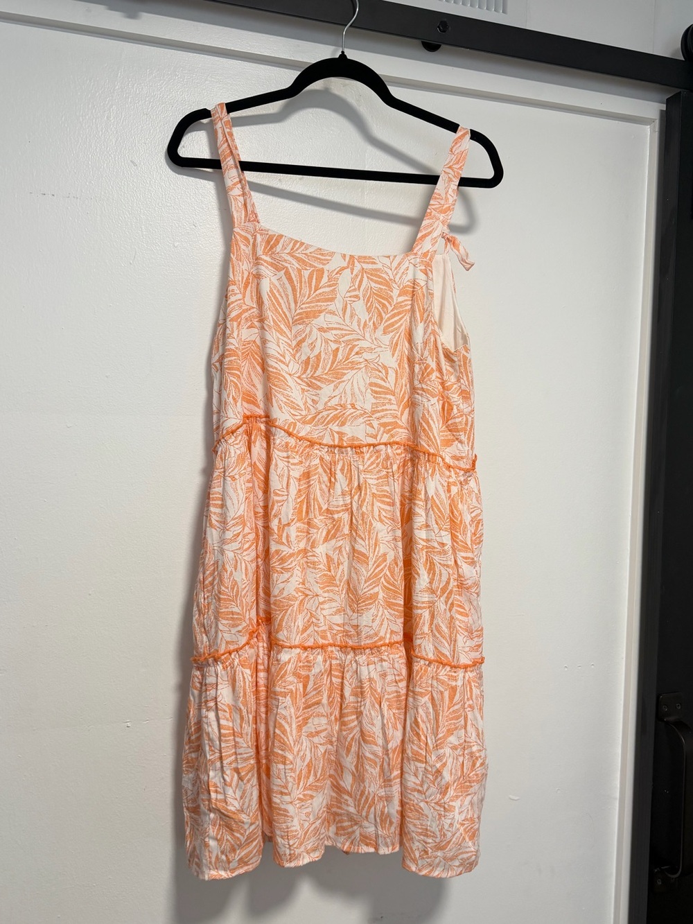 Hayden Los Angeles Orange midi dress